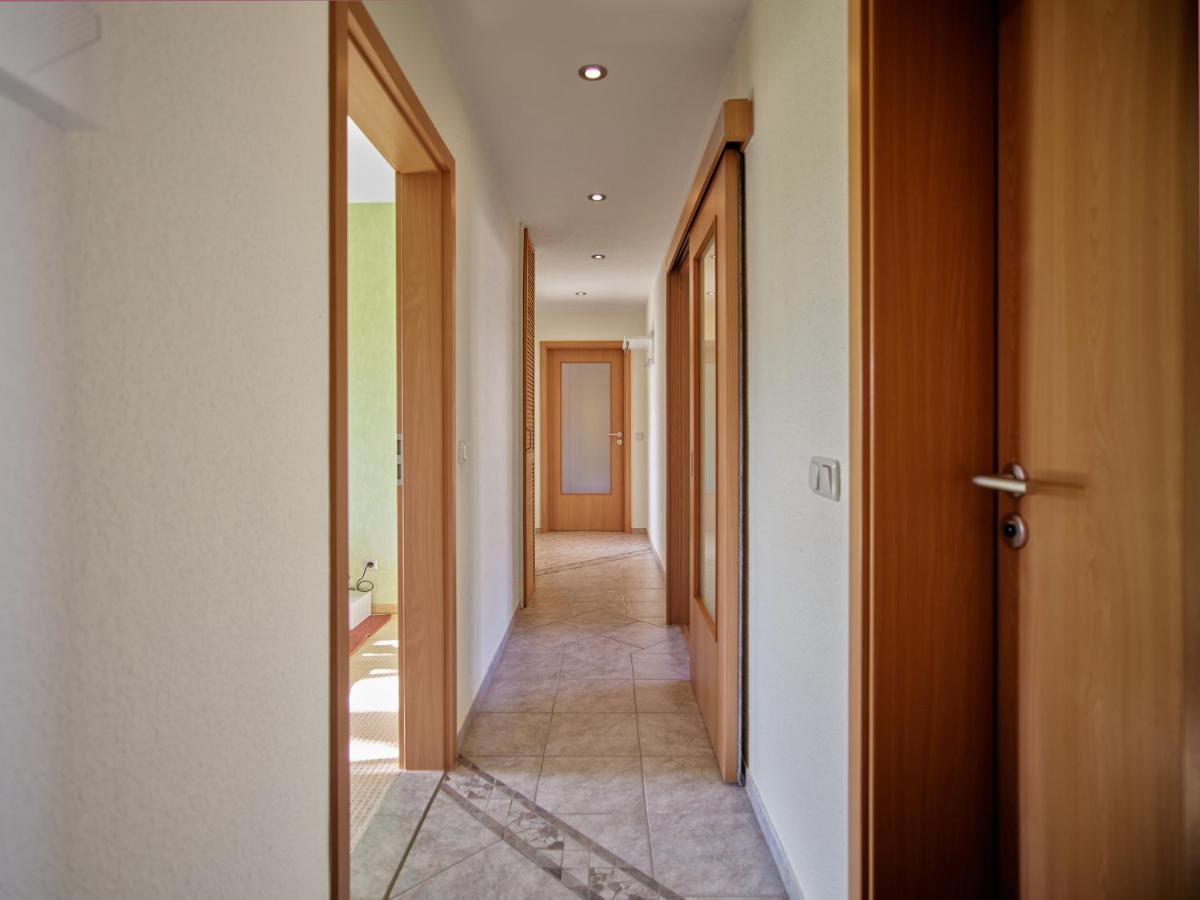 Gemuetliche Ferienwohnung In Laendlicher Lage Riesa Esterno foto