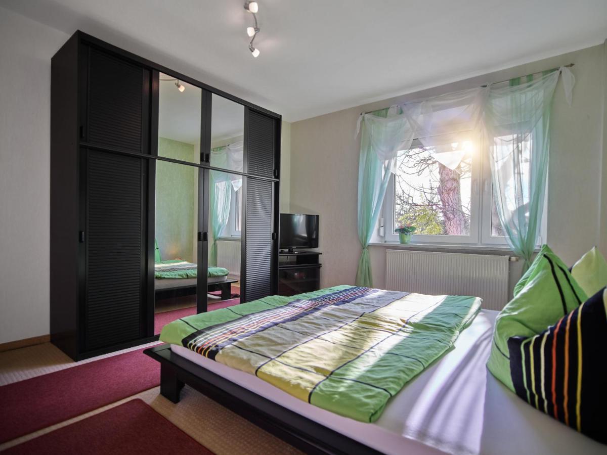 Gemuetliche Ferienwohnung In Laendlicher Lage Riesa Esterno foto