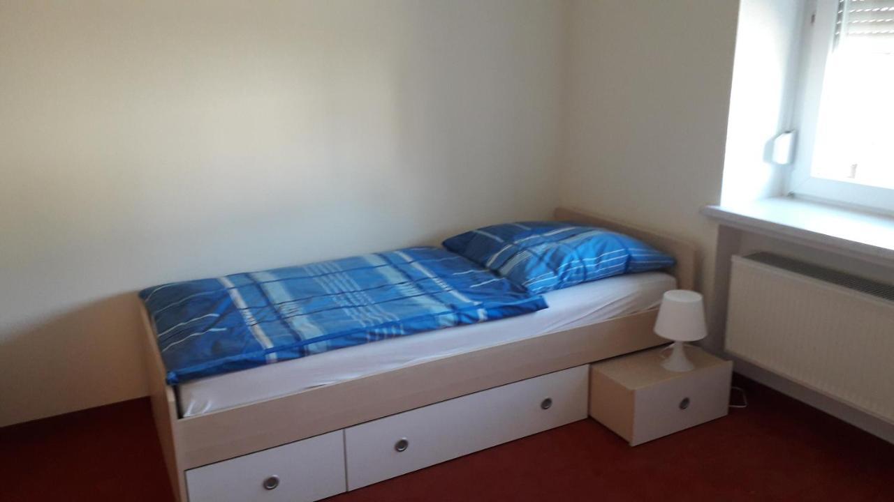 Gemuetliche Ferienwohnung In Laendlicher Lage Riesa Esterno foto